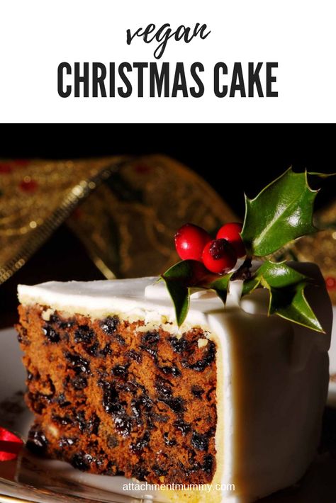 Vegan Christmas Cake: Three Fantastic Recipes Vegan Christmas Cake Recipe, Vegan Christmas Cake, Vegan Fruit Cake, Vegan Christmas Desserts, Unit Study Ideas, Summer Camp At Home, Camp At Home, Vegan Xmas, Christmas Vegan