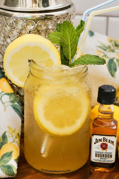 Kentucky Bourbon Lemonade Whiskey Lemonade Pitcher, Bourbon Lemonade Pitcher, Kentucky Lemonade Cocktail, Bourbon Lemonade Cocktail, Bourbon Punch Recipes, Big Batch Bourbon Cocktails, Mint Leaves Recipe, Bourbon Lemonade, Bourbon Punch