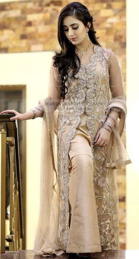 Brides sister at the nikkah Nikkah Dress For Sisters Simple, Sister Wedding Dress Pakistani, Nikkah Outfit For Sister, Groom Sister Dress Pakistani, Bride Sister Dress Pakistani, Pakistani Wedding Wear For Sister, Wedding Dress For Sister, Nikkah Dress For Sisters, Dresses For Brides Sister