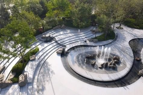 Fountain Park, Water Fountain Design, Landscape Stairs, Landscape Architecture Plan, Landscape And Urbanism Architecture, Modern Fountain, Urban Landscape Design, Entrance Gates Design, Fountain Design