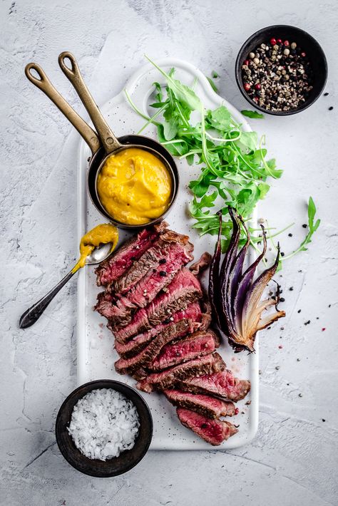 Beef Steak Photography Food Styling, Beef Food Photography, Steak Food Styling, Steak Photography Food Styling, Food Styling Photography Inspiration, Meat Food Photography, Beef Photography, Meat Food Styling, Meat Photo