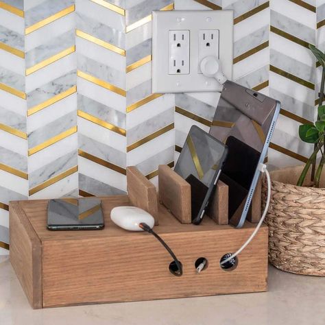 Countertop Charging Station Ideas, Hidden Charging Station Ideas, Diy Charger Station, Diy Charging Station Ideas, Diy Docking Station, Family Charging Station, Diy Charging Station, Tablet Charging Station, Wooden Charging Station