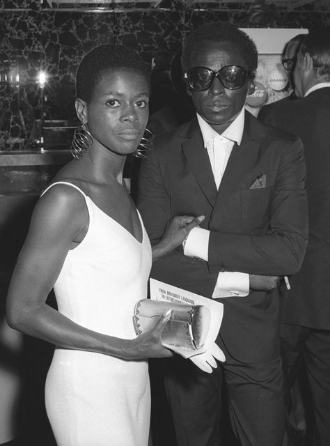 Francis Wolff, Cicely Tyson, Room Photo, Vintage Black Glamour, Black Hollywood, Black Celebrities, Miles Davis, Jazz Musicians, Black Artwork