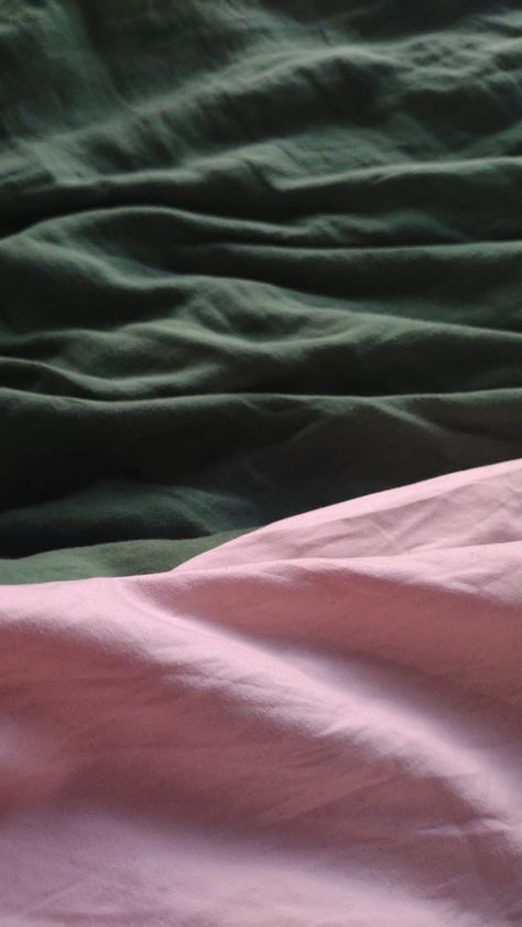 Pink and green bedding Light Pink Dark Green Aesthetic, Dark Green Pink Aesthetic, Pink And Dark Green Bedroom, Pink And Green Bed, Green And Pink Bedding, Dark Green And Pink Bedroom, Pink And Green Bedroom Aesthetic, Pink And Green Bedding, Pink And Green Room