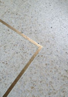 Terrazzo and Brass Inlay Brass Sheet, Marble Flooring, Terrazzo Flooring, Flooring Materials, Kitchen Marble, Marble Floor, Materials And Textures, Interior Floor, Bathroom Floor