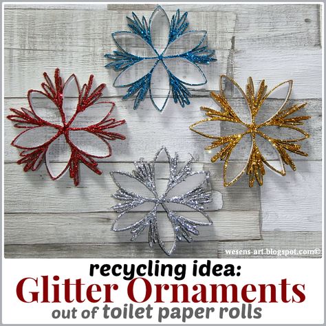 Recycling Idea: Glitter Ornaments out of toilet paper rolls Diy Paper Christmas Ornaments, Christmas Ornaments Glitter, Paper Towel Crafts, Toilet Paper Roll Art, Rolled Paper Art, Toilet Paper Crafts, Paper Christmas Ornaments, Trendy Diy, Toilet Paper Roll Crafts