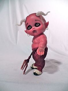 little devil Horror Demon, Creepy Doll Halloween, Halloween Friday The 13th, Zombie Dolls, Goth Horror, Fantasy Witch, Vampire Goth, Sculpted Doll, Scary Dolls