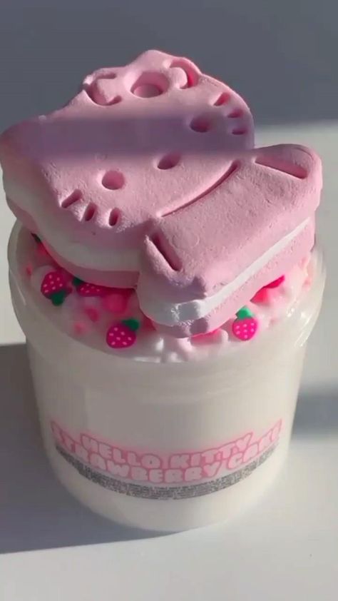 #slime#slimeshop #asmr#asmrsounds Bubbly Slime, Pink Slime, Pretty Slime, Slimy Slime, Diy Fluffy Slime, Glossy Slime, Slime Toy, Slime Crunchy, Hello Kitty Videos