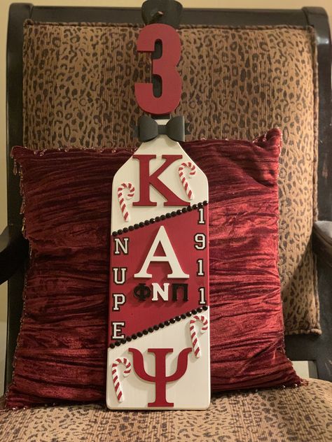 Greek Paddle Ideas, Nupes Kappa Alpha Psi, Resin Canvas Art, Alpha Kappa Alpha Gifts, Sorority Diy, Fraternity Paddles, Coasters Ideas, Tau Beta Sigma, Greek Ideas