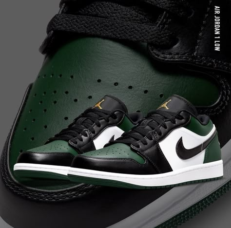 Air Jordan 1 Low Green, Nike Jordan 1 Low, Jordan 1 Low Green, Pretty Sneakers, Nike Jordan 1, Perfect Sneakers, Jordan Shoes Girls, Jordan Shoes Retro, Shoes Heels Classy