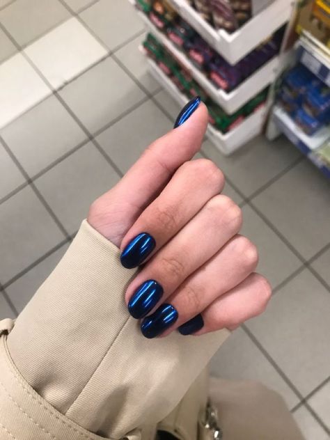 Top 22 Blue Chrome Nails 2024: Dazzle with Trendy Shades & Designs Chrome Nail Colors, Blue Chrome Nails, Kutek Disney, Trendy Shades, Blue Chrome, Eye Nails, Minimal Nails, Blue Nail, Cat Eye Nails