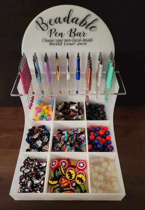 Beadable Pens Silicone, Bead Bar Display, Beaded Pen Display Ideas, Bead Display Ideas, Beadable Keychain Bar Ideas, Pen Display Ideas Craft Fairs, Focal Bead Ideas, Focal Bead Pens, Keychain Display Ideas Craft Fairs