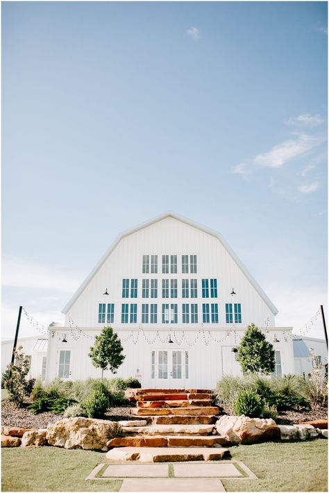 The Nest At Ruth Farms, Dfw Wedding Venues, Dfw Wedding, The Nest, Farm Wedding, Spring Wedding, Happily Ever After, Wedding Venues, Texas