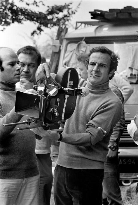 François Truffaut Angel Faces, Michelangelo Antonioni, Francois Truffaut, French New Wave, Movie Directors, Septième Art, French Cinema, Cinema Camera, French Films