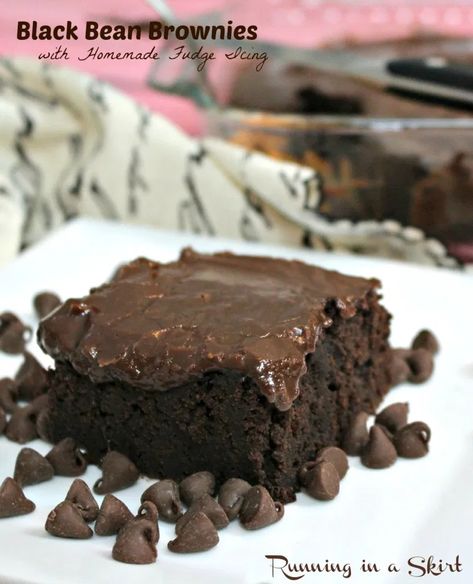 Black Bean Brownie - two ingredients for brownies! So fudgy that no one will believe the healthy secret ingredient! Healthy Fudge, Chocolate Bundt, Homemade Fudge, Healthy Sweets, Chocolate Brownies, Brownie Recipes, Bundt Cake, Sweets Treats, Healthy Baking