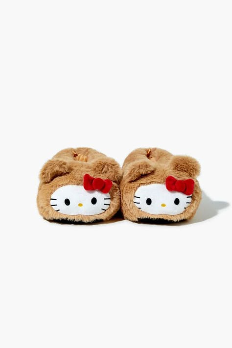 Hello Kitty Slippers, Hello Kitty Merchandise, Hello Kitty Things, Hello Kitty Shoes, Kitty Clothes, Hello Kitty Clothes, Teddy Bear Design, Kitty Accessories, Hello Kitty Accessories