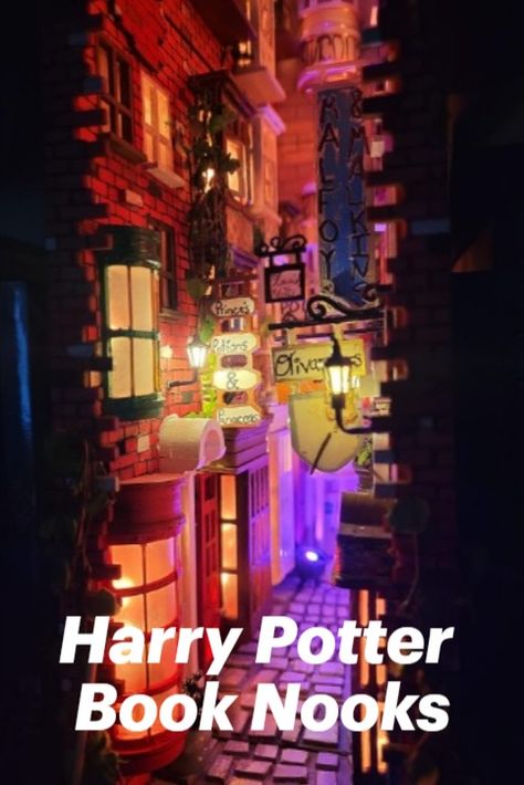 harry potter book nooks Harry Potter Book Nook Diy, Book Nook Ideas Diy, Diagon Alley Book Nook, Booknook Ideas, Harry Potter Book Nook, Harry Potter Diagon Alley, Book Nook Kit, Harry Potter Miniatures, Diy Harry Potter