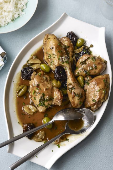 Slow Cooker Chicken Marbella Recipewomansday Casserole Dishes Healthy, Slow Cooker Kip, Heart Healthy Chicken Recipes, Chicken Marbella, Heart Healthy Meals, Once Upon A Chef, Crock Pot Ideas, Quick Chicken Recipes, Chicken Drumstick Recipes