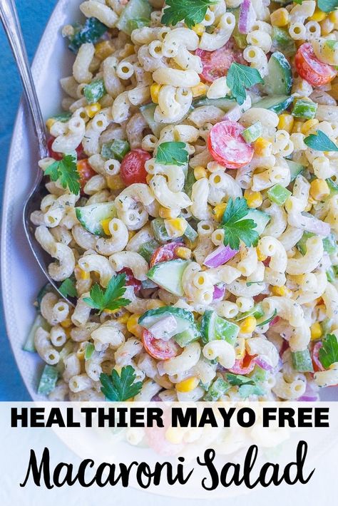 Farmhouse Meals, Healthy Macaroni Salad Recipe, Healthy Summer Side Dishes, Healthy Macaroni Salad, Summer Macaroni Salad, Greek Yogurt Pasta, Healthy Mayo, Kid Friendly Vegetarian Recipes, Macaroni Pasta Salad