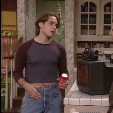 Boy Meets World Eric, Eric Matthews, 80s Aesthetic Outfits Men, 80s Aesthetic Outfits, Will Friedle, Aesthetic Outfits Men, Kim Possible, Boy Meets, Boy Meets World