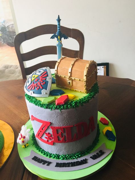 Link Cake Zelda, Link Birthday Cake Zelda, Zelda Cakes Birthday, Zelda Breath Of The Wild Cake, Link Birthday Party Zelda, Legend Of Zelda Birthday Cake, Breath Of The Wild Cake, Zelda Birthday Party Decorations, Zelda Cake Ideas