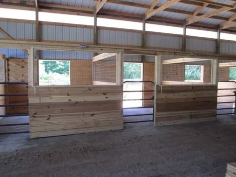 At Home Horse Stable, Wood Horse Stalls, Horse Stall Ideas Diy Cheap, Horse Stall Accessories, Stall Layout Ideas, Horse Stalls Ideas, Horse Stall Ideas Cheap, Tack Room Ideas Barn, Horse Arena Ideas