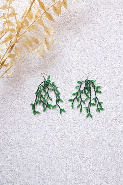 Seed Bead Leaf Earrings, Beaded Fern Earrings, Leaf Bead Earrings, Beaded Leaf Necklace, Nature Beaded Earrings, Beaded Leaf Tutorial, Seed Bead Leaf Pattern, Beaded Plant Earrings, Beaded Earrings Green