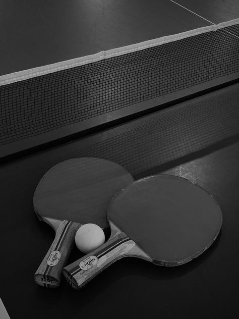 Table Tennis Aesthetic, No Profile Picture Icon Tiktok, Tennis Girl Aesthetic, Picture Table, Tennis Art, Tennis Aesthetic, Vision Board Pictures, Picture Icon, Black And White Aesthetic