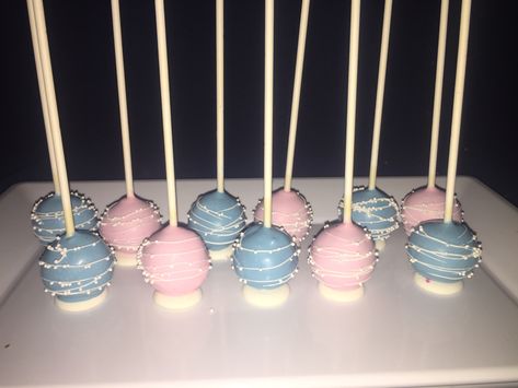 Pink and blue  Cake pops Pink And Blue Cake Pops, Pink And Blue Candy, Pink And Blue Cake, Blue Cake Pops, White Birthday, Blue Candy, Party Cakes, Cake Pops, Pink Blue