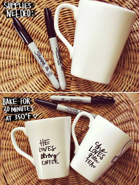 Sharpie dishes tutorial:  All you need is a sharpie (any color) and a porcelain dish that you want to permanently alter. You can even use super cheap mugs from the dollar store to create gifts or party favors. Just draw on the surface of your mug and bake it for 30 minutes at 350 degrees. Allow them to cool completely before washing or using. Diy Keramik, Sharpie Mug, Diy Projektit, Diy Mugs, Astuces Diy, Tanah Liat, Navidad Diy, Cadeau Diy, Crafty Craft