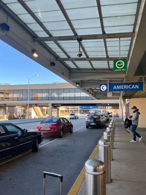 Airport Los Angeles, Arizona Airport, Bloxburg Airport, America Airport, Outside Airport, Airport Background, Usa Airport, Plane Vacation, Airport Images