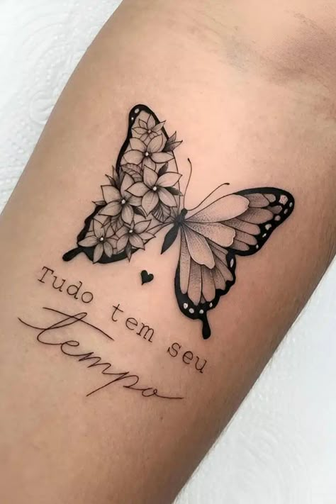 Butterfly tattoos are popular designs, and it’s easy to understand why. Butterfly wings can be considered one of the best symbols of… Butterfly With Flowers Tattoo, Butterfly Tattoos On Arm, Unique Butterfly Tattoos, Butterfly Wrist Tattoo, Inspo Tattoo, Butterfly Tattoos For Women, Tattoos For Women Flowers, Butterfly Tattoo Designs, Classy Tattoos