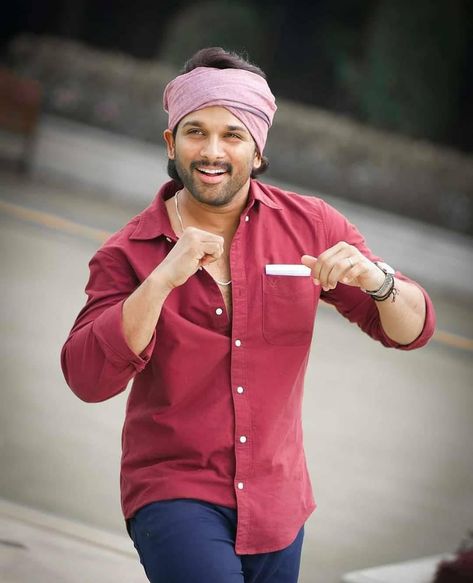 Allu Arjun Photo, Allu Arjun Photos, Allu Arjun Hairstyle New, New Movie Images, South Hero, Allu Arjun Images, Prabhas Actor, Allu Arjun Hairstyle, Song Images