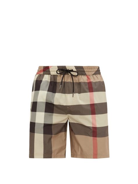 Ee Shorts, Burberry Swimwear, Luxury Sports Shorts For Men, Burberry Swim Trunks Men, Men’s Burberry Outfit, Burberry For Men, Giant Check, Burberry Shorts, Wanna Recreate