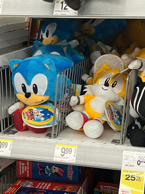 Sonic The Hedgehog Plushies, Sonic Hoodie Y2k, Sonic Plushies, Sonic Merch, Sonic Birthday Cake, Sonic Y Tails, Silly Sonic, Sonic Birthday Parties, Sonic & Knuckles