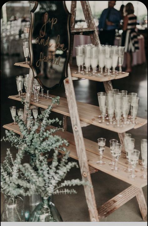 Champagne Wedding Display, Champagne Ladder Wedding, Rustic Champagne Wall, Champagne Display Wedding, Champagne Table Wedding, Event Showroom, Champagne Display, Champagne Walls, Ladder Wedding