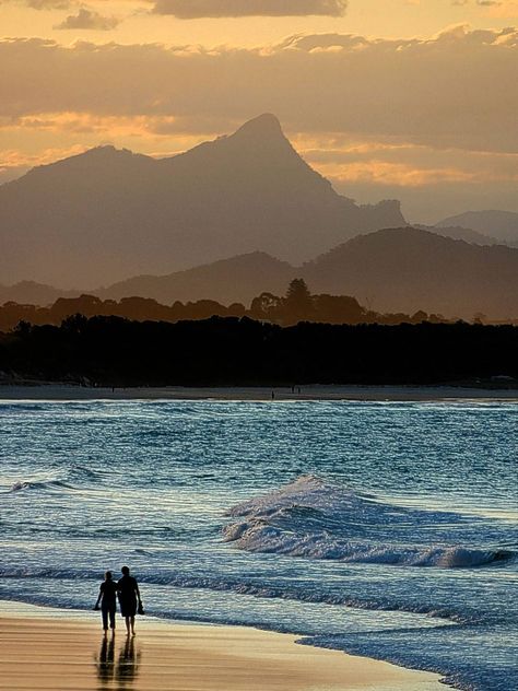 Australian Beach, Good Vibrations, Beach Retreat, Nsw Australia, Byron Bay, Australia Travel, New South Wales, Special Places, Queensland