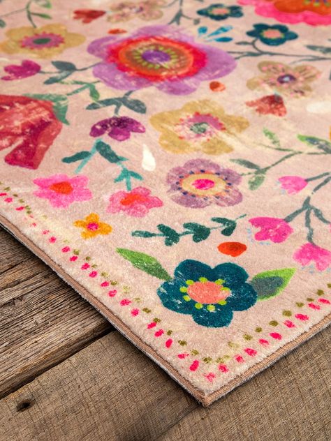 Colorful Boho Home, Cute Comfy Clothes, Hippie Bedroom Decor, Folk Flowers, Floral Bedroom, Flower Bedroom, Tapestry Blanket, Colorful Space, Chenille Rug