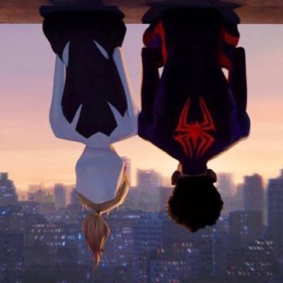 Upside Down Wallpaper, Spiderman Upside Down, Marvel Spider Gwen, Spiderman Across The Spider Verse, Across The Spider Verse, Vibes Wallpaper, Spider Gwen, The Spider, Celebrity Art