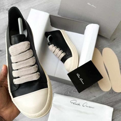 RICK OWENS BLACK DRKSHDW ‘LOW’ JUMBO LACE Size: 40 - 46 Price: N100,000 WhatsApp: +234 905 086 7106 🔗 Link in Bio For inquiries and order placements kindly send a DM or message us on WhatsApp 24 hours delivery within Lagos 2/3 days for deliveries outside Lagos state 5/7 days for International shipping #sld_signatures #sld_store #rickowens #drkshdw #boot #streetwear #mensfashion #clothingbrand #clothingstore #fashionstyle #fashionstore #delivery #homedelivery #lagos #onlinestore Rick Owens, Fashion Store, Clothing Store, Clothing Brand, Link In Bio, Online Store, Street Wear, Boots, Lace