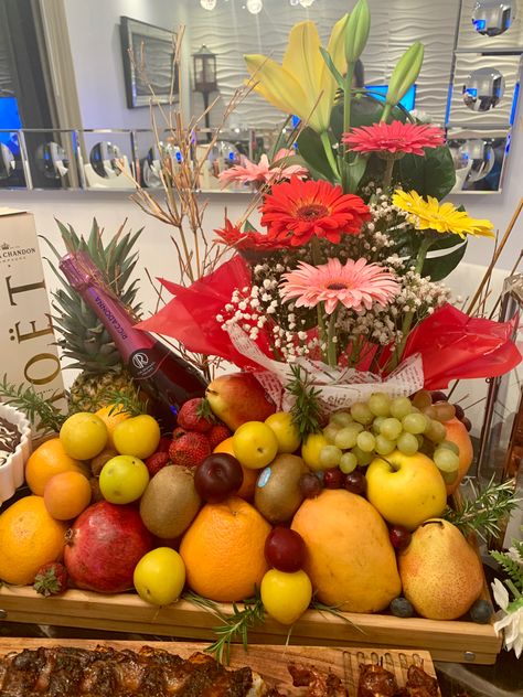 12 kinds Fruits for nYE Philippine Traditions, Floral Baskets, Holiday Set, New Earth, New Years Day, Fruit Basket, The Table, The Whole, Food And Drink