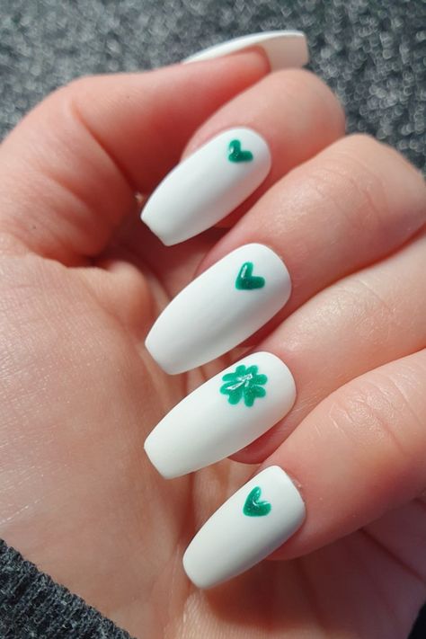 Ireland Nails Irish, Lucky Nail Art, Irish Flag Nails, 4 Leaf Clover Nails, Nails With Shamrock, Shamrock Nails Design, Leprechaun Nails, Four Leaf Clover Nails, Ireland Nails