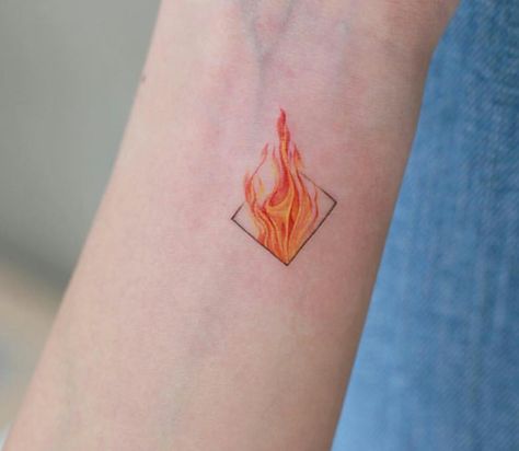 Elements A Small Tattoo, Korean Tattoo Artist, Petit Tattoo, Korean Tattoos, Flame Tattoos, Inspiration Tattoos, Fire Tattoo, Music Tattoos, Little Tattoos