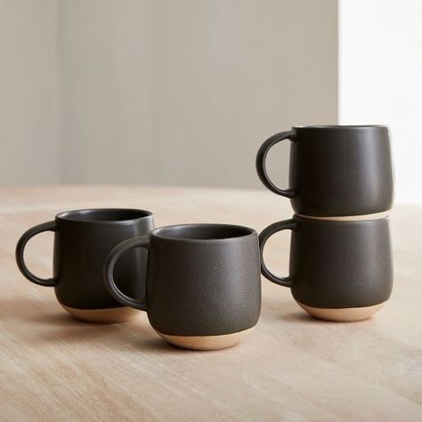 Modern Dinnerware Sets, Rental Kitchen Decor, Dinnerware Set Modern, Mug Sets, Dream Dining Room, Black Pottery, Bowl Sets, Modern Dinnerware, Plates And Bowls Set