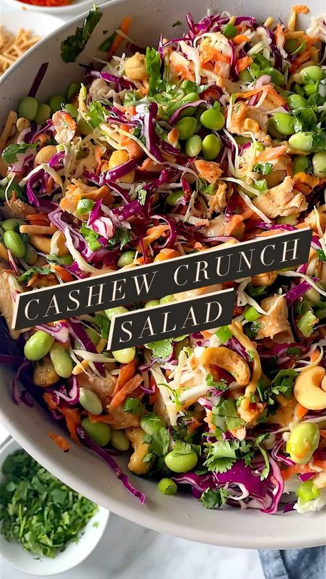 pinchofyum on Instagram: ✨Cashew Crunch Salad✨ Eat every single bit of it. Apologize to no one. Search “Pinch of Yum Cashew Crunch” for full recipe. #salad… Cashew Crunch Salad, Cashew Crunch, Crunch Salad, Pinch Of Yum, Recipe Salad, Mediterranean Diet Plan, Veggie Salad, Lettuce Salad, Mediterranean Diet Recipes