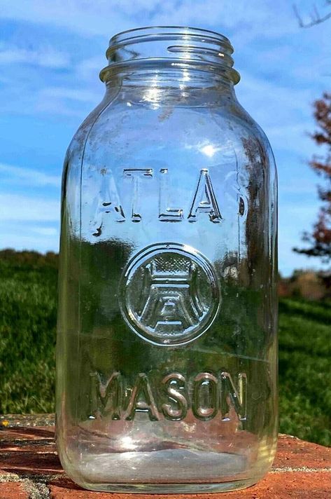 Atlas Mason Jars Value: A Quick Guide for Collectors Mason Jar Design, Vintage Mason Jars, Ball Mason Jars, Vintage Jars, Antique Glassware, Everyday Hacks, Ball Jars, Old Bottles, Canning Jars