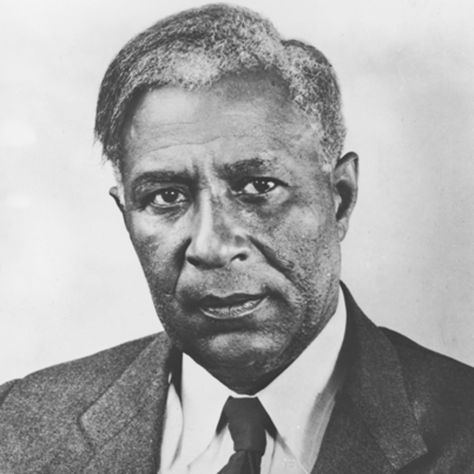 Garrett Morgan was a Cleveland inventor who invented a device called the Morgan safety hood and smoke protector now called the gas mask. Garret Morgan, Elijah Mccoy, Garrett Morgan, African American Inventors, Coloured People, Traffic Signal, Famous Black, Inventors, American Life