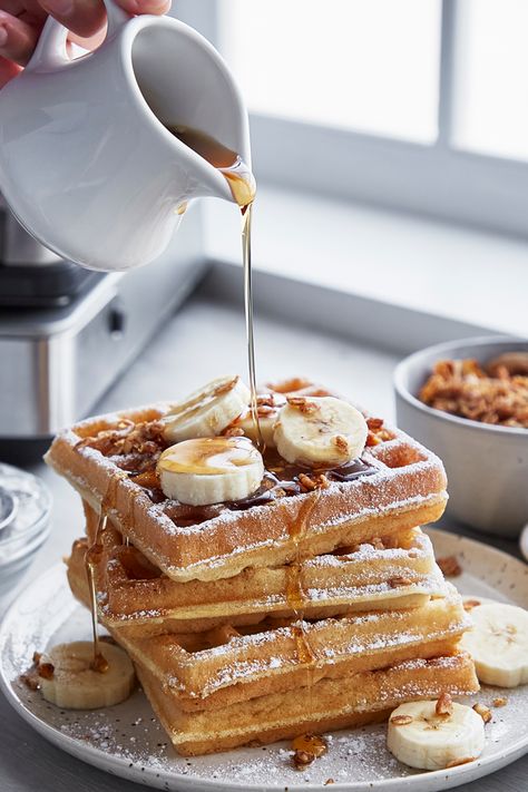 Donut Maker Machine, Waffles Photography, Mini Donut Maker, Breakfast And Coffee, Coffee Essentials, Mini Donuts Maker, Food Photography Dessert, Food Photography Composition, Breakfast Photography