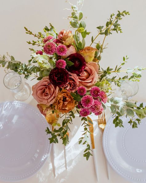 The "Just Like Heaven" collection features rich tones of plum, mauve, dusty pink, and a touch of gold. Roses, ranunculus, cushion poms, lisianthus, pearl acacia, and eucalyptus add the perfect romantic touch to a jewel-toned or mauve wedding. Fall Wedding Flowers October Bridal Bouquets, Wedding Flower Arrangements Peonies, Mauve And Green Wedding Theme, Pink And Burgundy Flowers, Fall Wedding With Pink, Rosewood Wedding Flowers, Whimsical Bridal Bouquet Fall, Fall Pink Wedding Bouquet, Plum Mauve Wedding