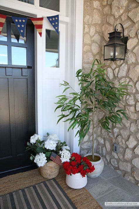 4th of July Porch (Sunny Side Up) Fourth Of July Front Porch Decor, 4th Of July Porch Decor, Fourth Of July Front Porch, Patriotic Porch Decor, Patriotic Front Porch, Patriotic Porch, Porch Sitting, Small Front Porches, Summer Porch